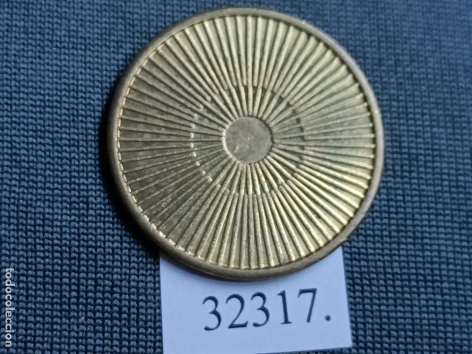 Monedas locales: ficha, token, jet&oacute;n - Foto 1