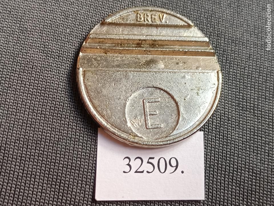 Monedas locales: Ficha, token, jet&oacute;n - Foto 2