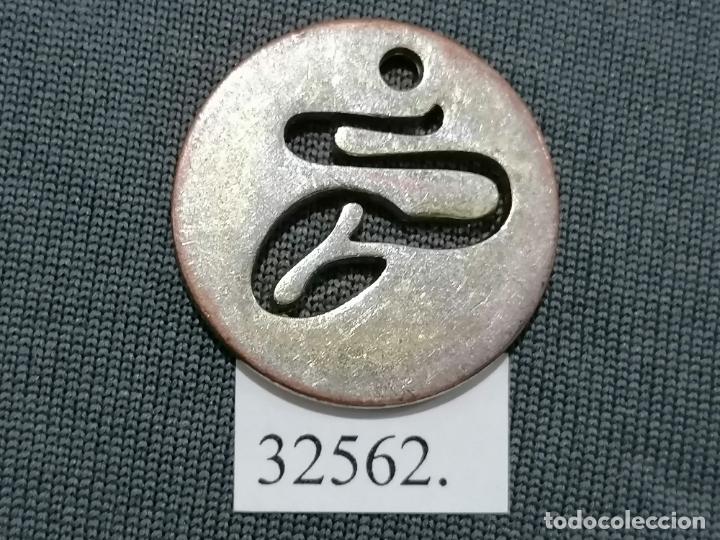 Monedas locales: Ficha, token, jeton - Foto 1