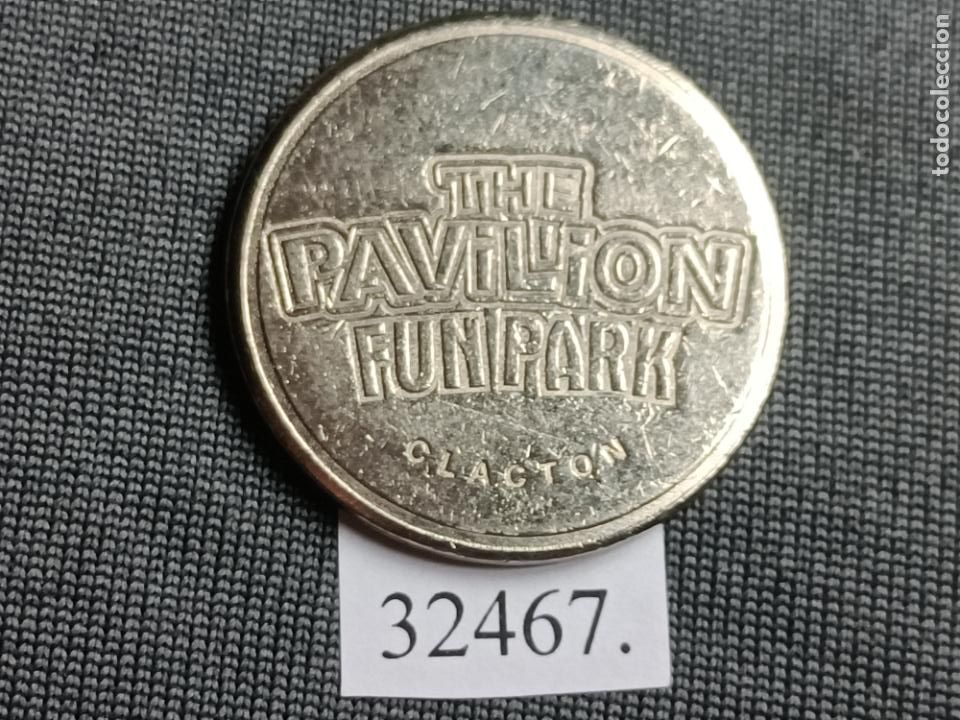 Monedas locales: ficha, token, jet&oacute;n - Foto 1