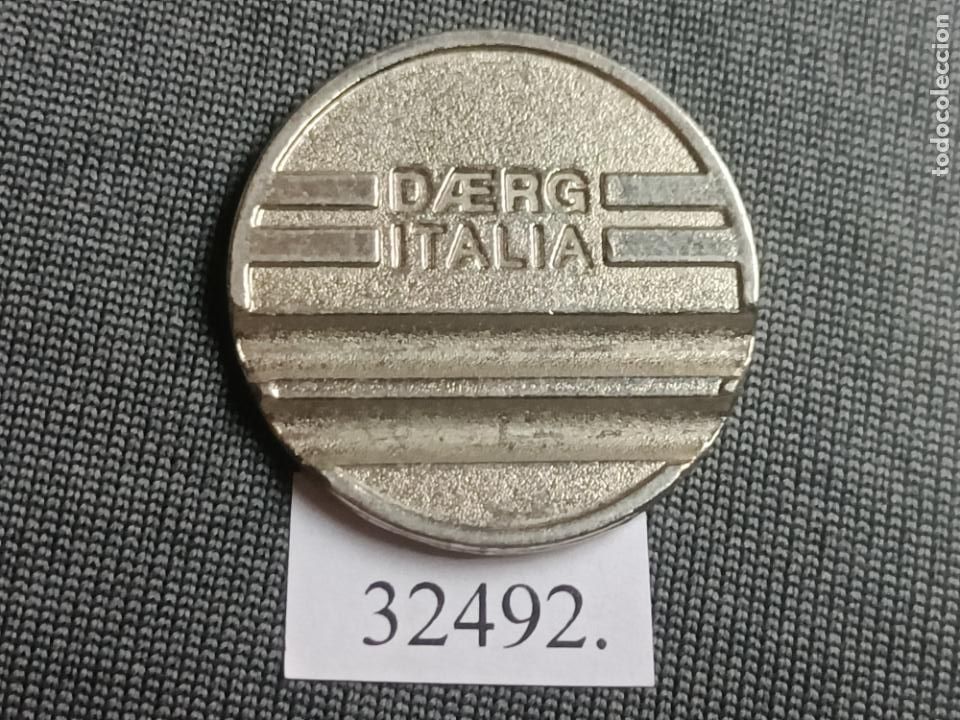 Monedas locales: ficha, token, jet&oacute;n - Foto 1
