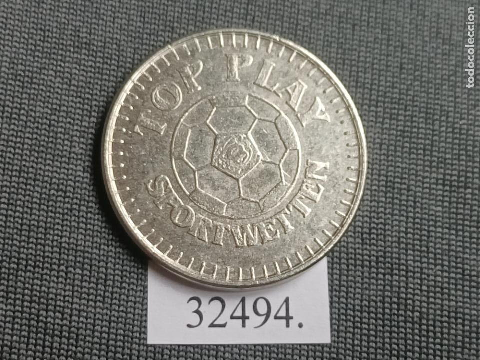 Monedas locales: ficha, token, jet&oacute;n - Foto 1