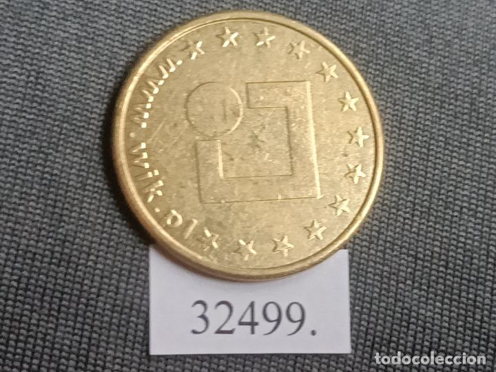 Monedas locales: ficha, token, jet&oacute;n - Foto 1