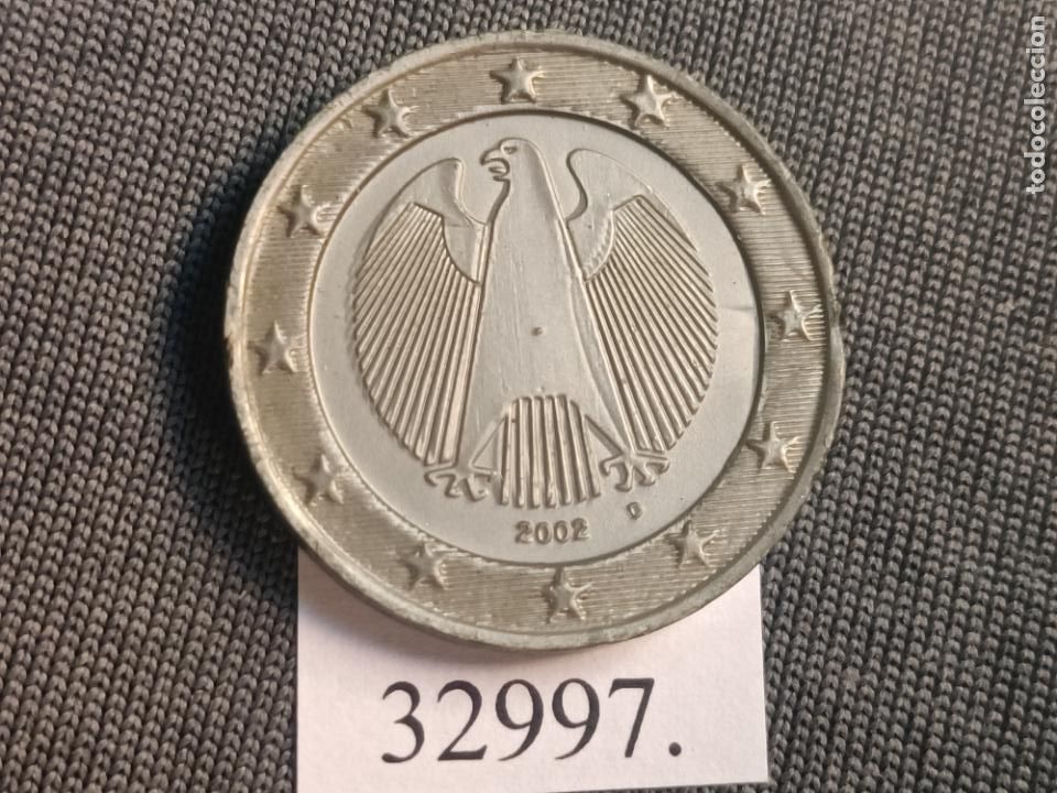 Monedas locales: ficha, token, jet&oacute;n - Foto 1