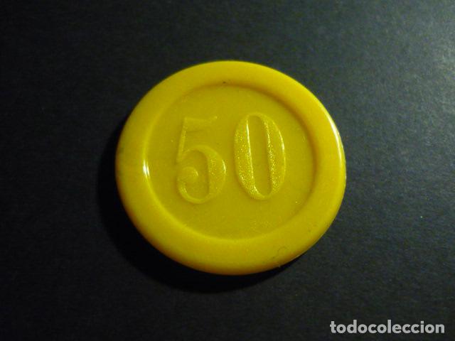Monedas locales: FICHA DE CASINO VALOR 50 - Foto 1