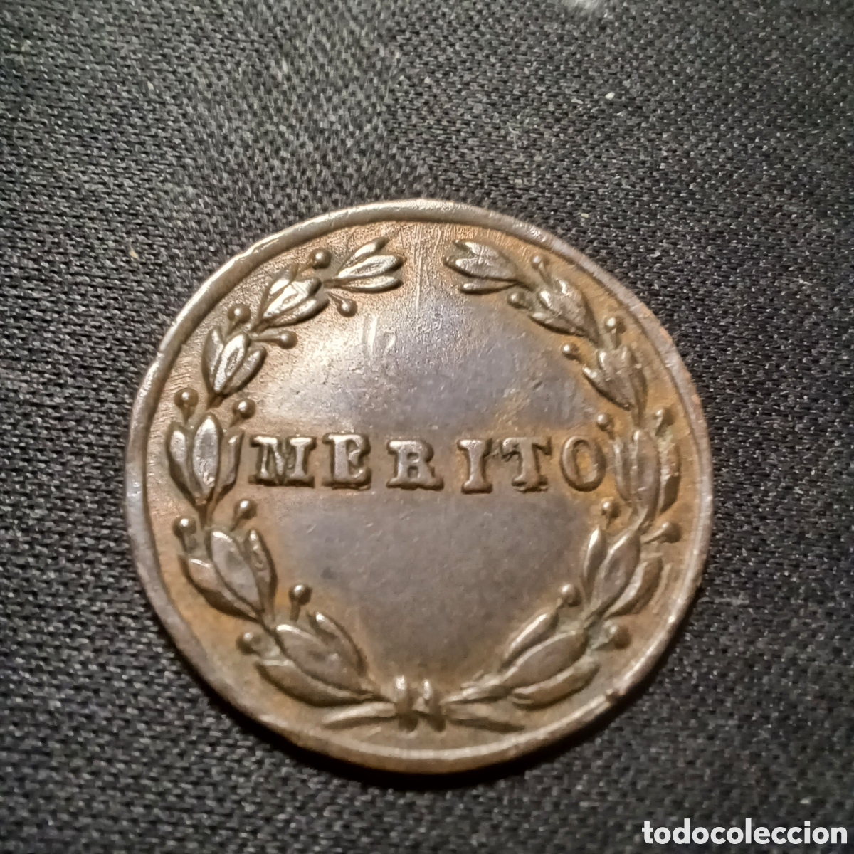 Monedas locales: FICHA MERITO COLEGIO DE CATALU&Ntilde;A - Foto 2