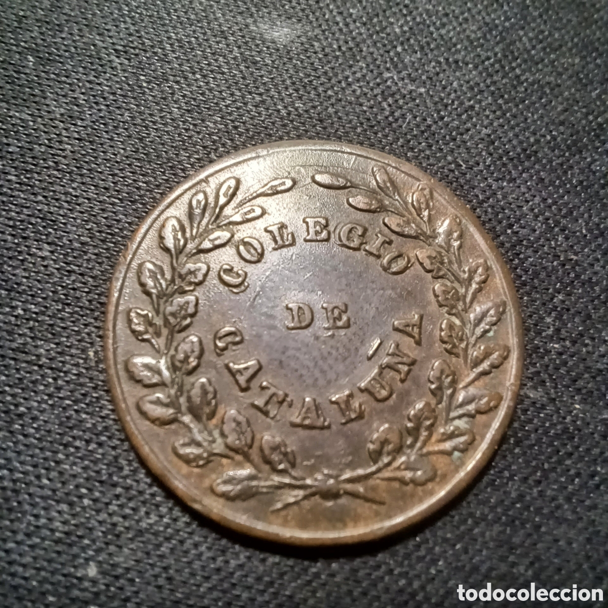 Monedas locales: FICHA MERITO COLEGIO DE CATALU&Ntilde;A - Foto 1