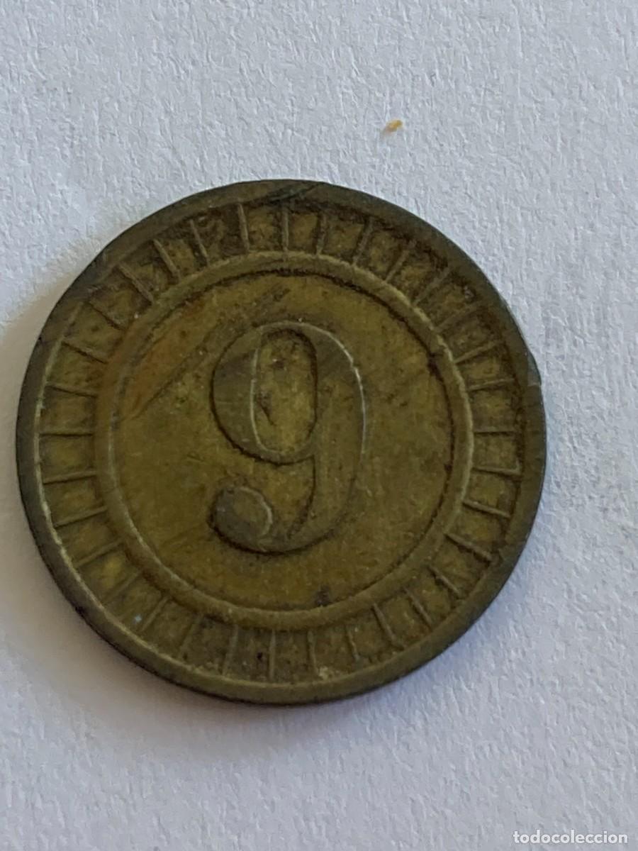 Monedas locales: Ficha antigua con valor 6 o 9 - Foto 3