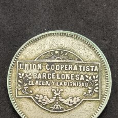 Monedas locales: FICHA COOPERATIVA BARCELONESA EL RELOJ Y LA DIGNIDAD 5PESETAS