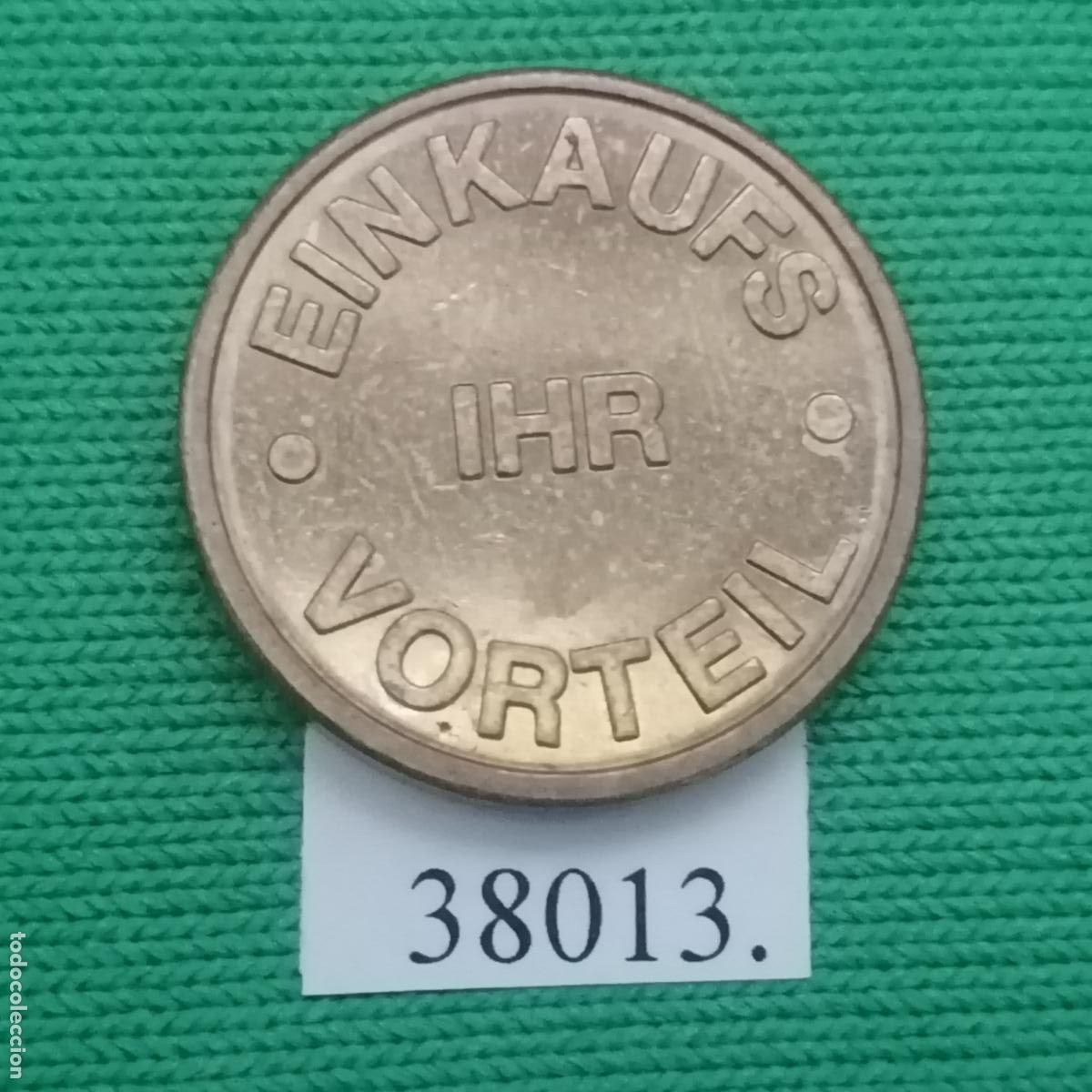 Monedas locales: Ficha, token, jeton.