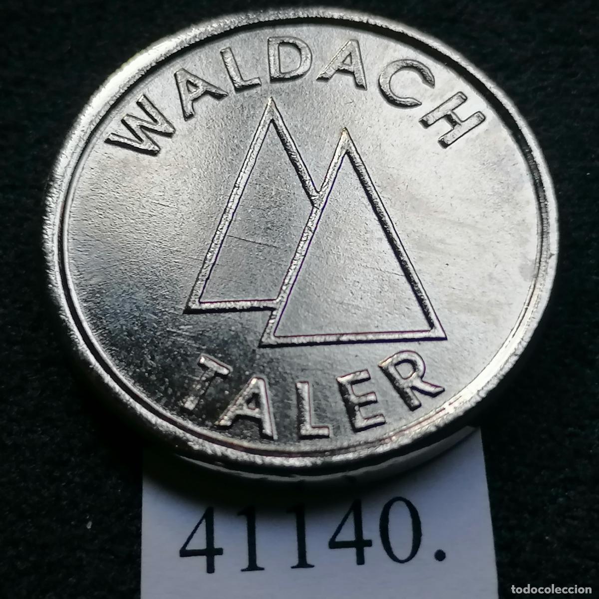 Monedas locales: ficha farmacia, token, jet&oacute;n - Foto 2