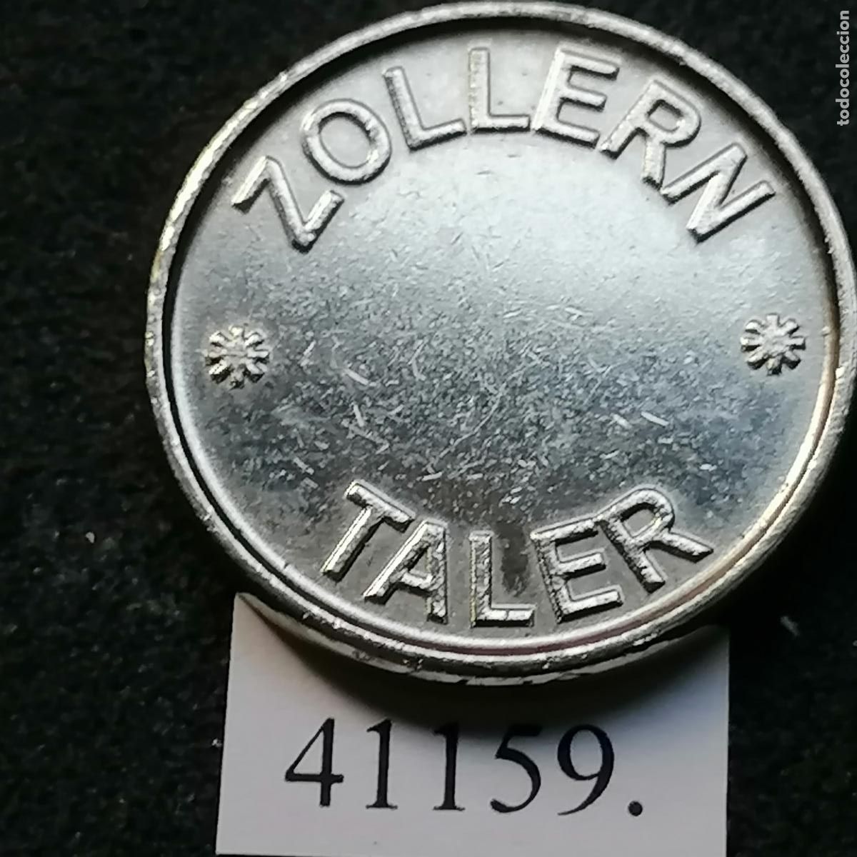 Monedas locales: ficha farmacia, token, jet&oacute;n - Foto 1