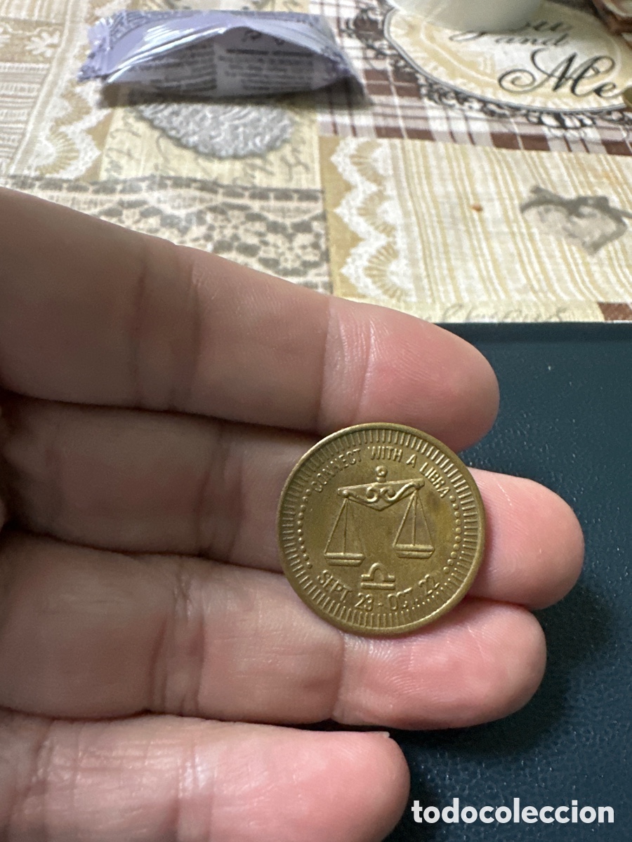 Monedas locales: Ficha er&oacute;tic colecci&oacute;n hor&oacute;scopo libra - Foto 2