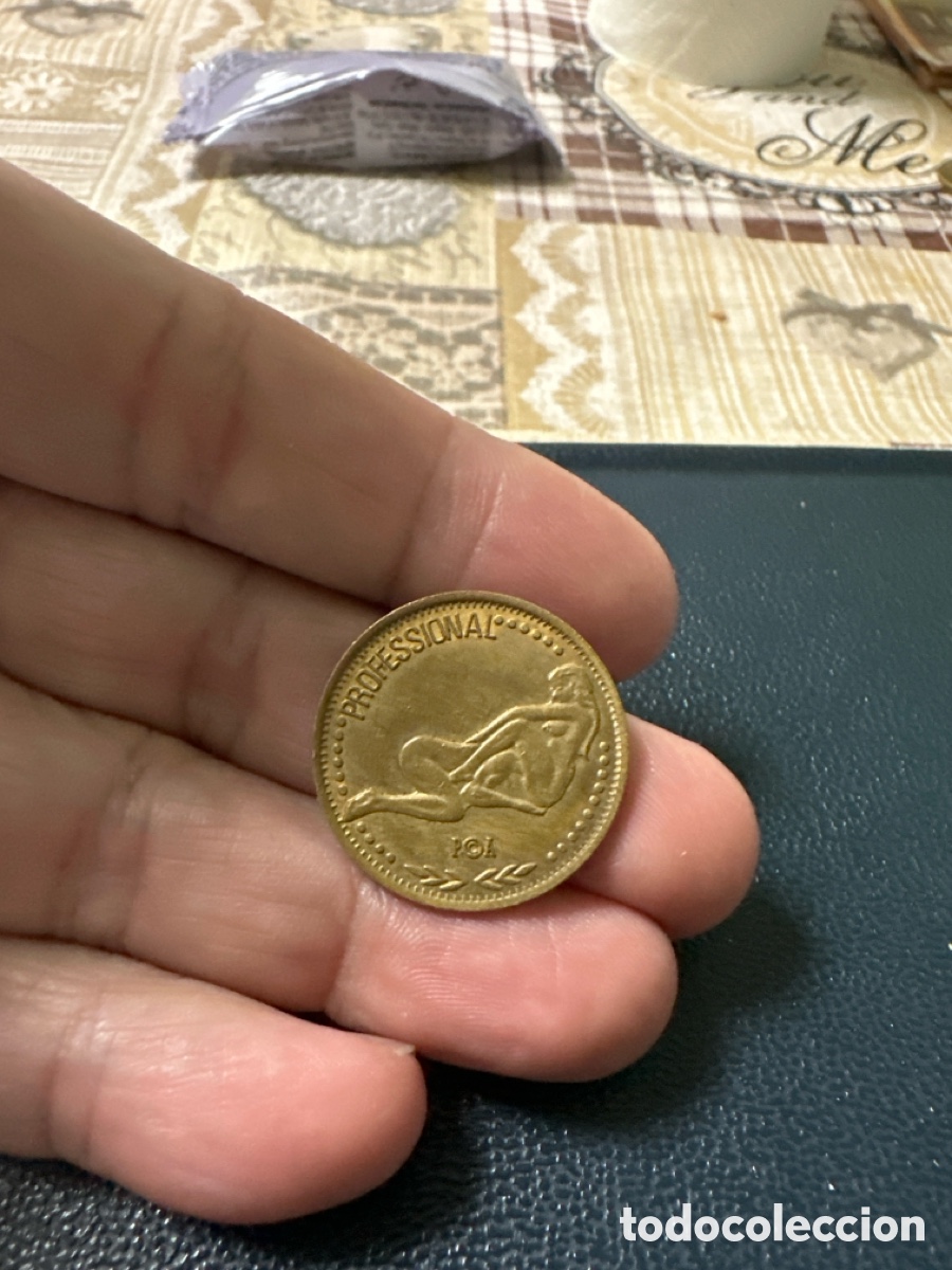 Monedas locales: Ficha er&oacute;tic colecci&oacute;n hor&oacute;scopo libra - Foto 1