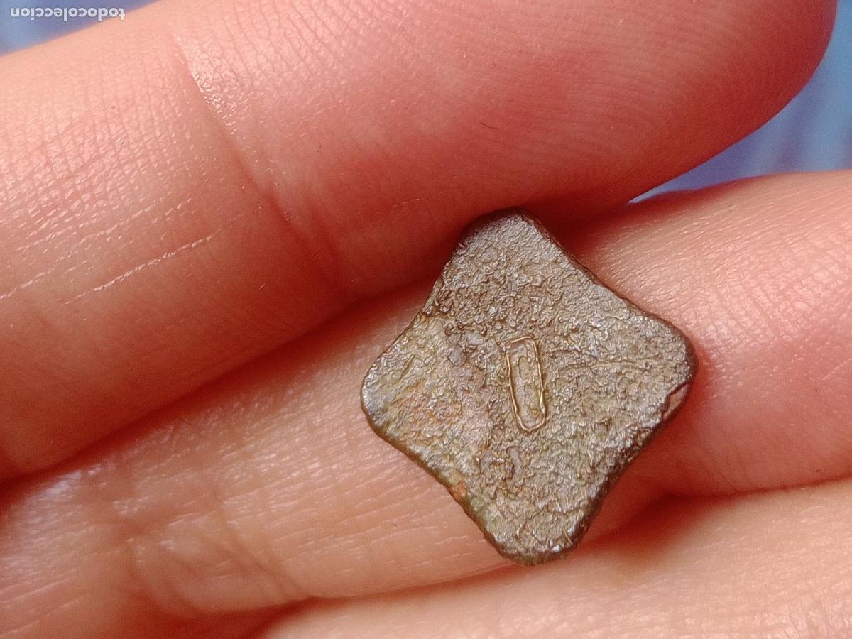 Monedas locales: &iquest; ficha antigua ? cobre - Foto 2
