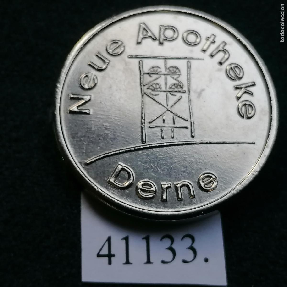 Monedas locales: ficha farmacia, token, jet&oacute;n - Foto 1
