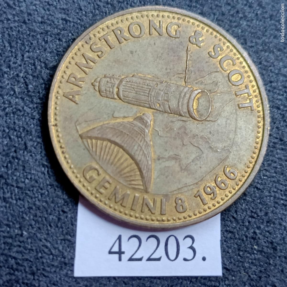 Monedas locales: ficha Shell, Armstrong & Scott, Gemini 8, 1966, token, jet&oacute;n. - Foto 1