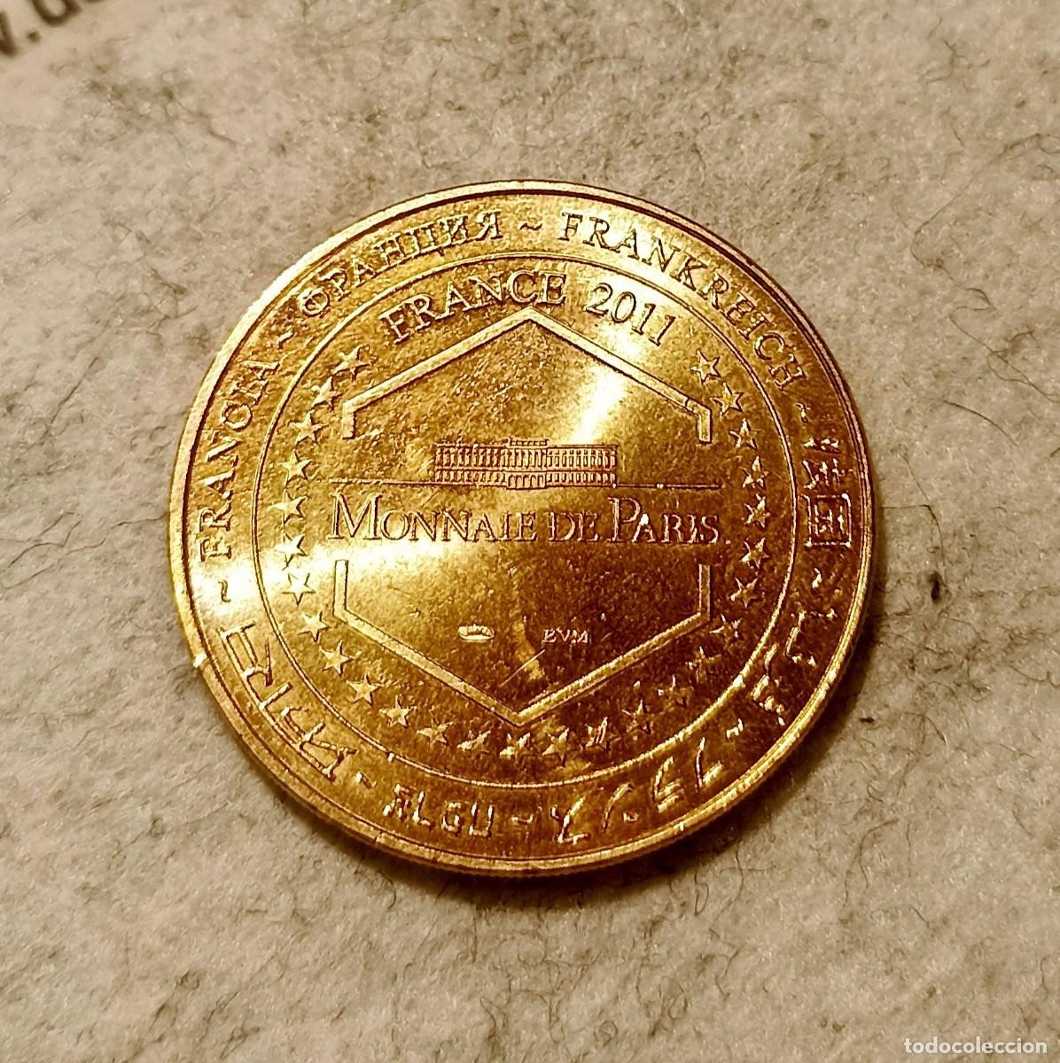 Monedas locales: FICHA DINEYLAND - PARIS 2011 - Foto 2