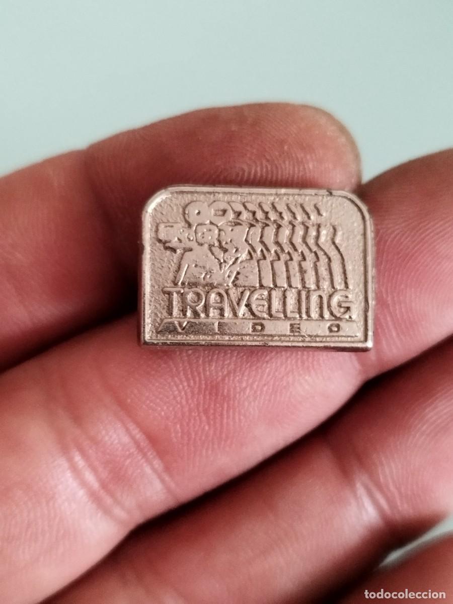 Monedas locales: Antigua moneda, ficha o medalla. Travelling Video. A identificar