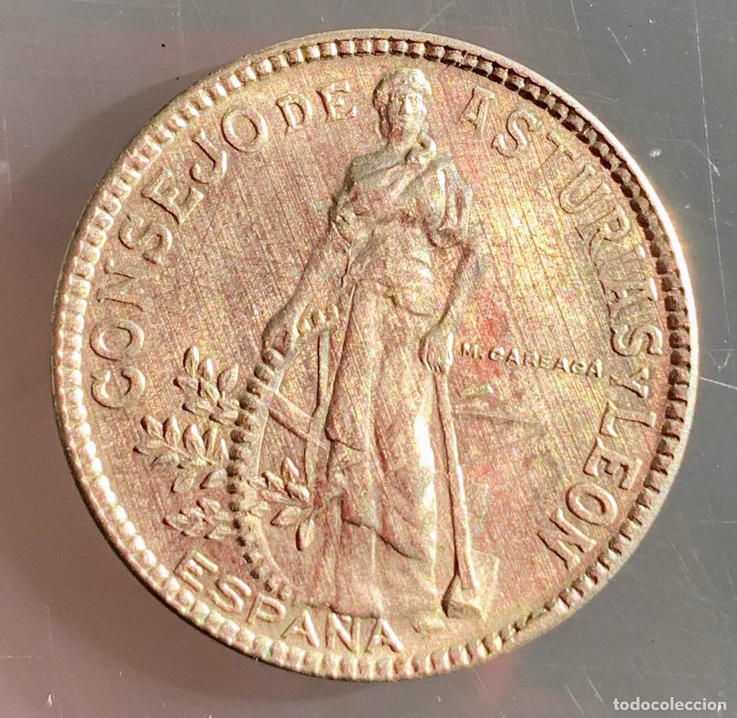 Monedas locales: Moneda 2 ptas. Asturias y Le&oacute;n (tipo 3) - Foto 1