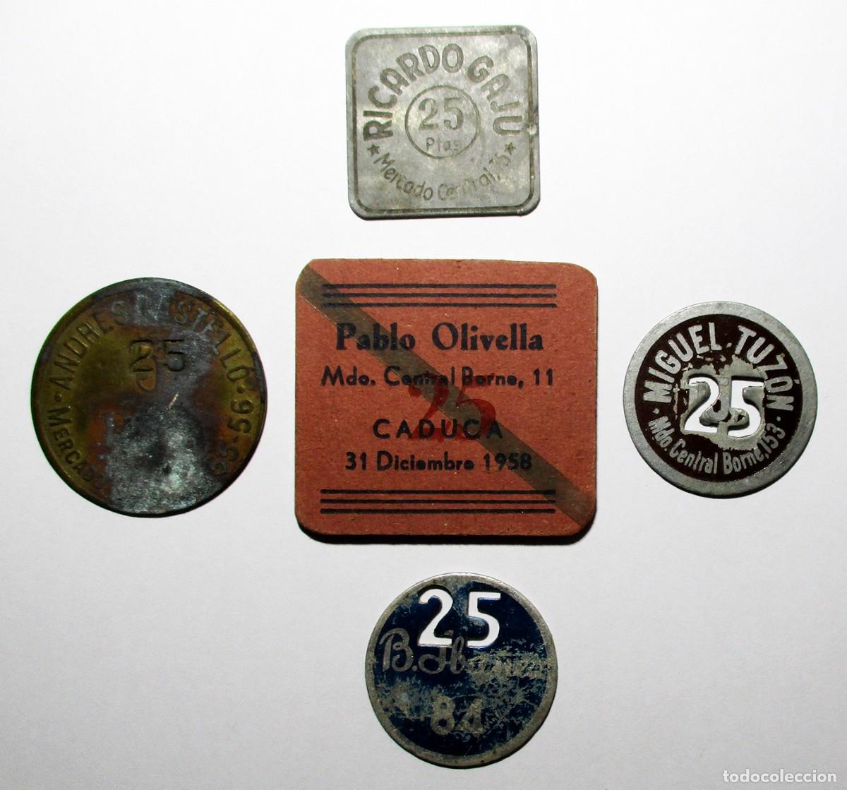 Monedas locales: CONJUNTO DE CINCO FICHAS COMERCIALES DEL MERCADO DEL BORNE DE BARCELONA. LOTE 5696