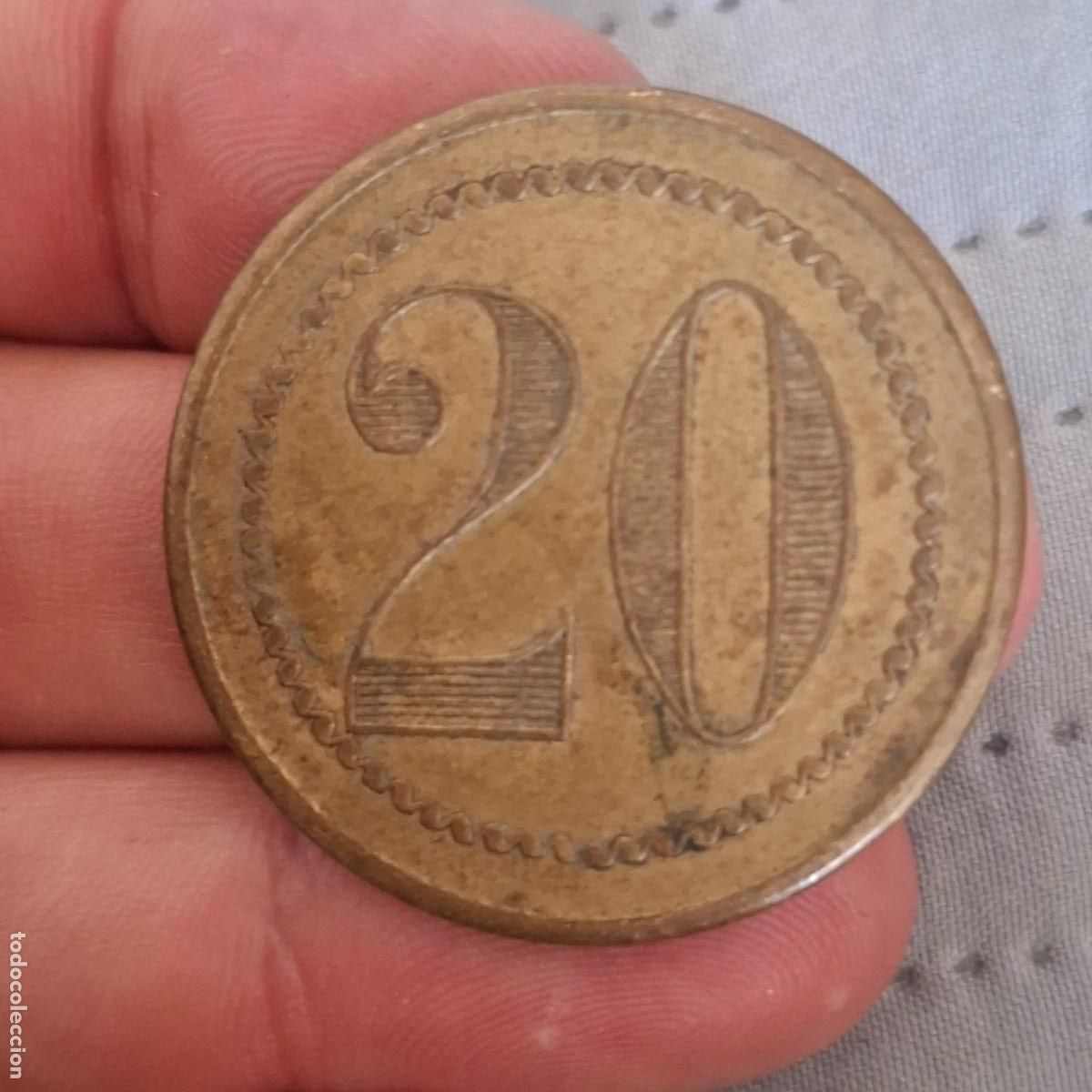 Monedas locales: Antigua ficha de casino (20) m&oacute;dulo grande. 3.7mm
