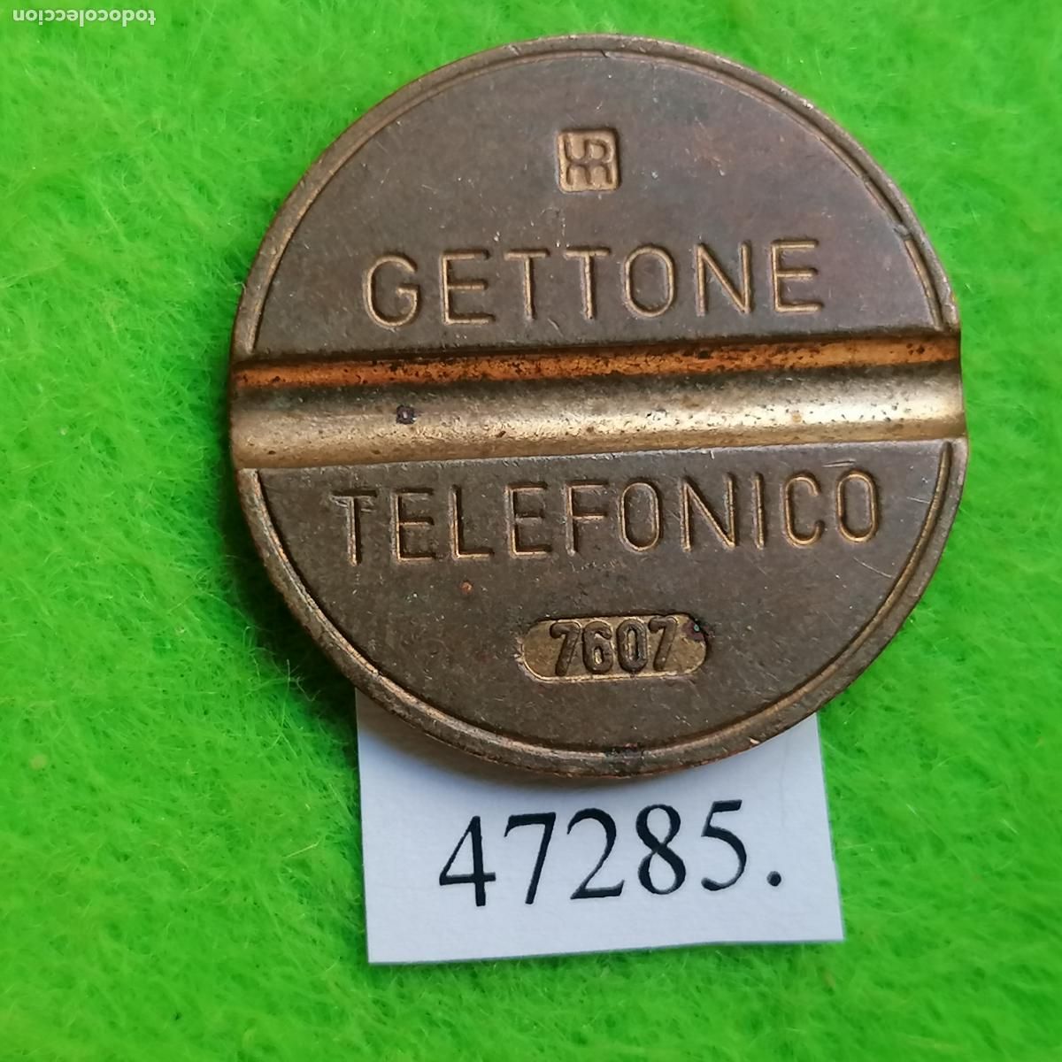 Monedas locales: ficha tel&eacute;fono Italia, 7607 IPM, token, jet&oacute;n