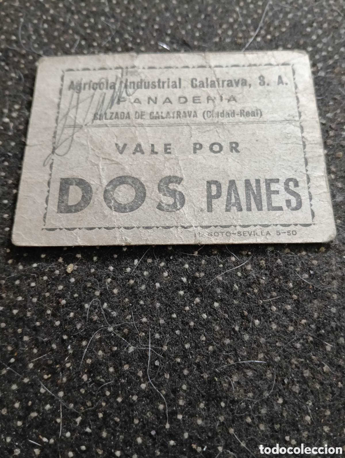 Monedas locales: Vale por dos panes, CALZADA DE CALATRAVA (Ciudad Real) muy usado y firmado por el vendedor.