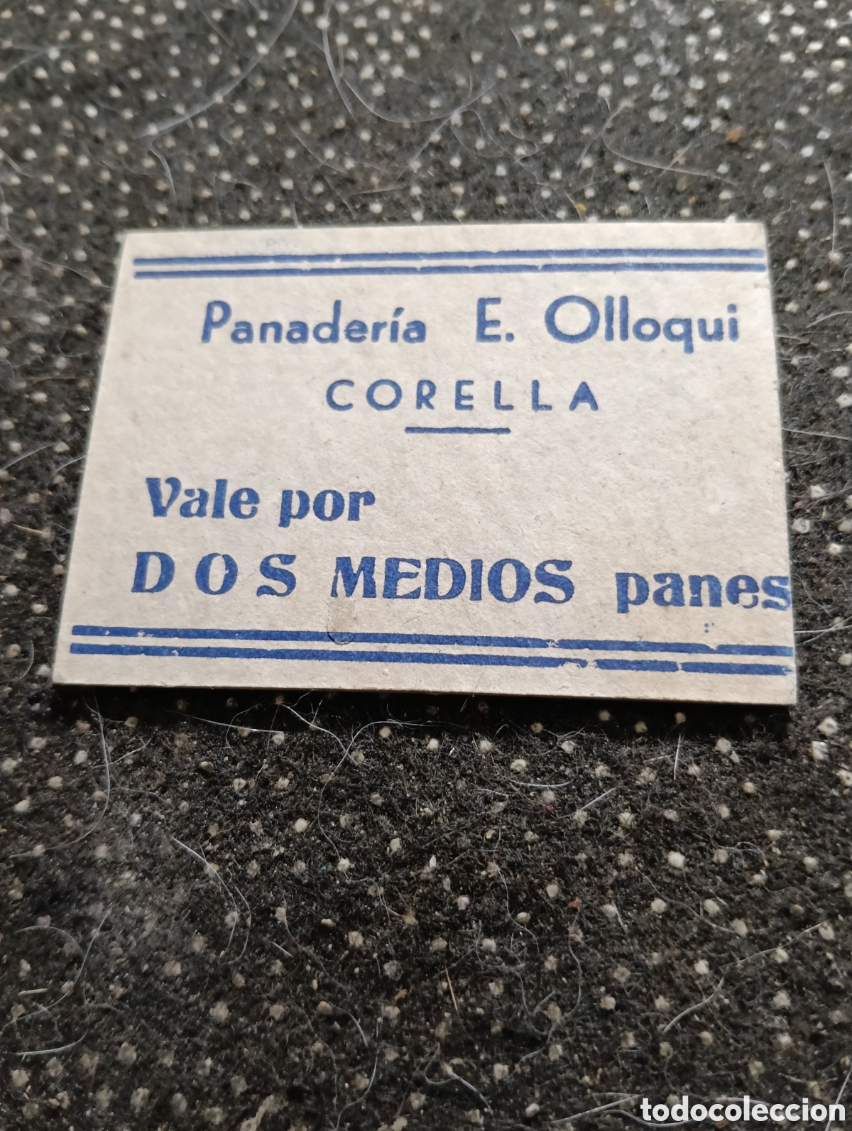 Monedas locales: 1940 aprox.Vale por dos medios panes, Panader&iacute;a Esteban Ollorqui, Corella, (Navarra) muy bien conser