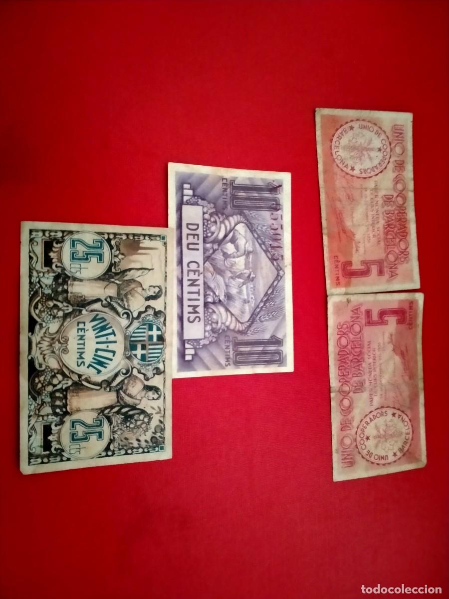 Monedas locales: vales billetes de uniode cooperadors barcelona