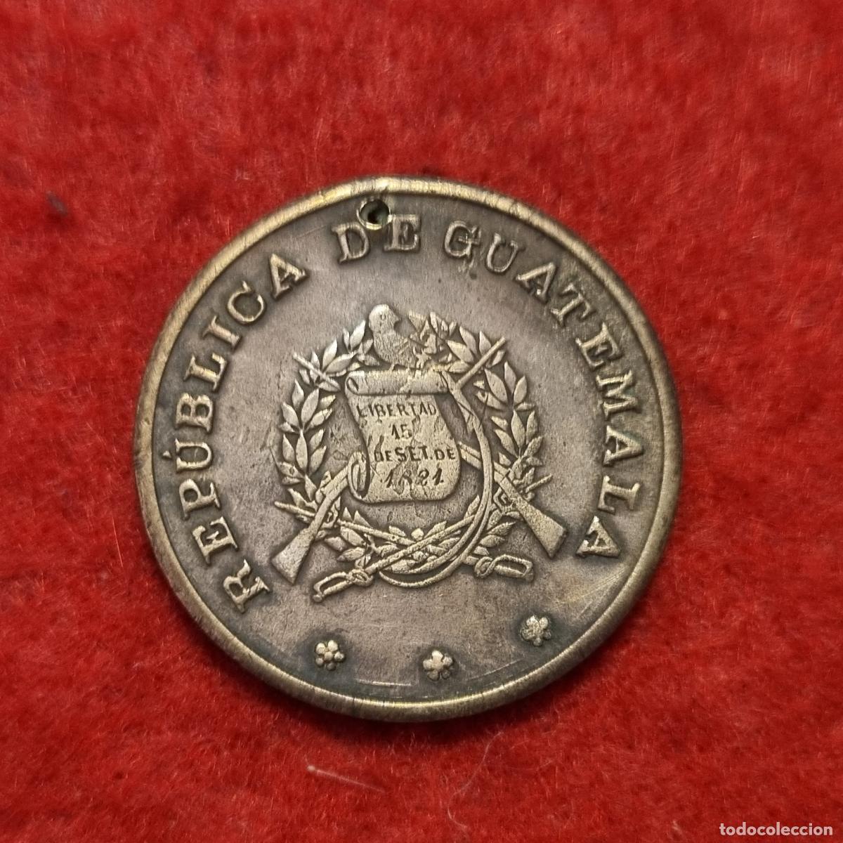 Monedas locales: FICHA ANTIGUA O MEDALLA REPUBLICA GUATEMALA A&Ntilde;O ESCOLAR 1900 OCTUBRE 28 ORIGINAL C9