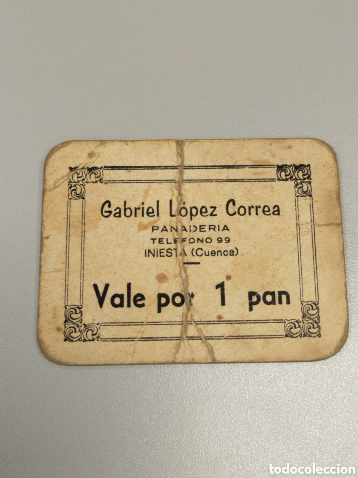 Monedas locales: Vale de pan post guerra civil Iniesta (cuenca). 5 panes vales locales.racionamiento.cartilla.auxili