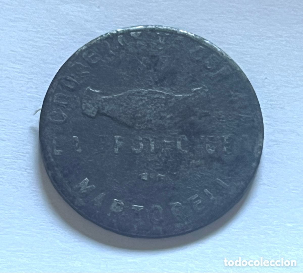 Monedas locales: FICHA DE 15 CENTIMOS DE LA COOPERATIVA OBRERA &rdquo;LA PROTECTORA&rdquo; DE MARTORELL (RARA)