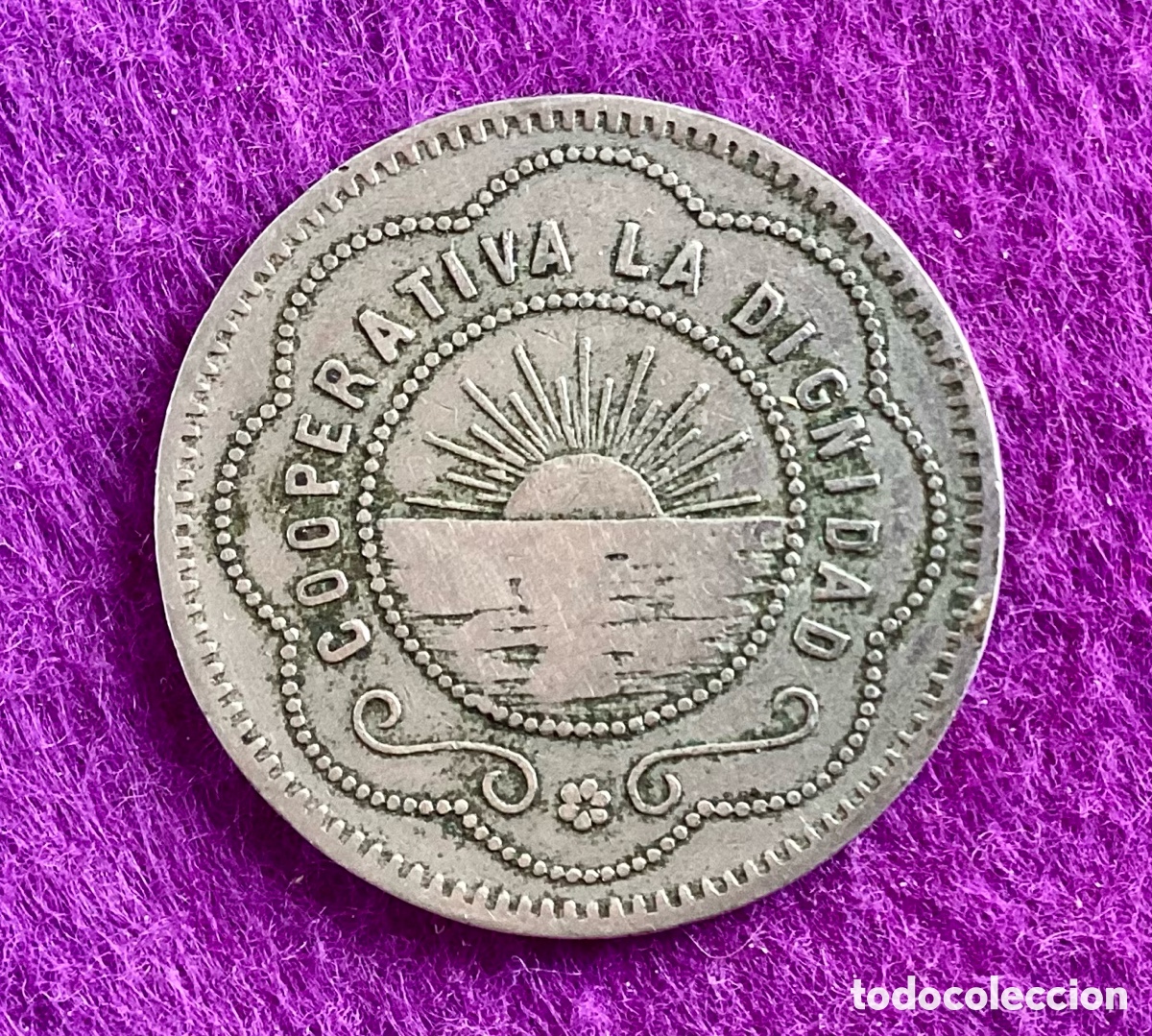 Monedas locales: FICHA LOCAL. 1 PESETA COOPERATIVA &ldquo;LA DIGNIDAD&rdquo;
