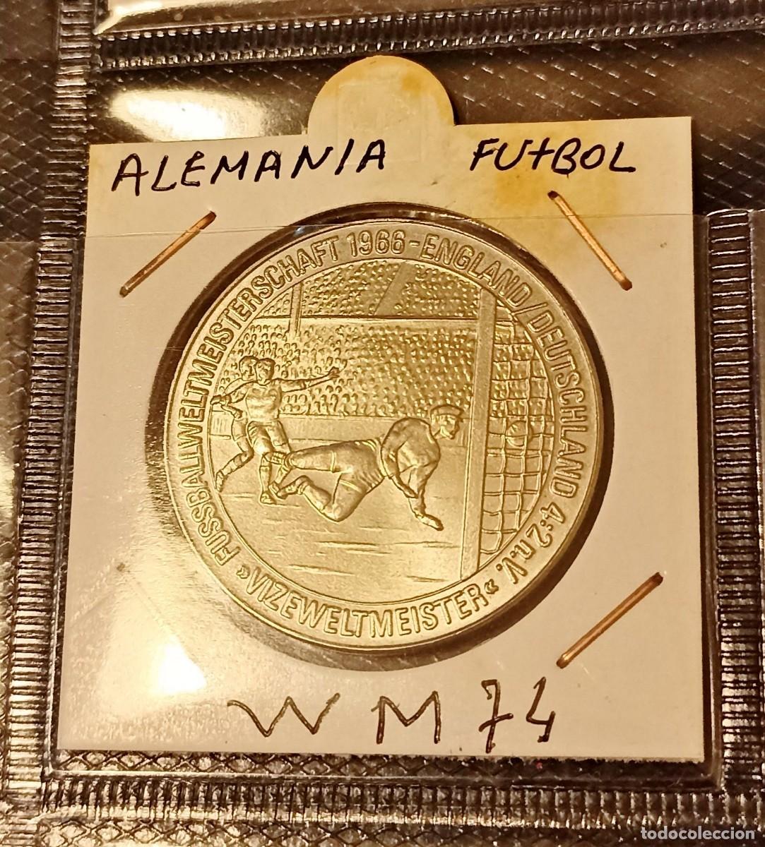 Monedas locales: 5 FICHAS FIFA WORLD CUP 1974 - Foto 2