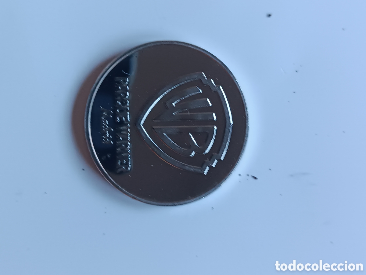 Monedas locales: Moneda edici&oacute;n exclusiva parque Warner Madrid - Foto 2