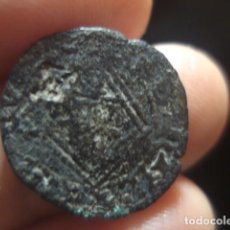 Monedas medievales: RESELLO Y - DE JUANA LA BELTRANEJA EN DINERO DE ENRIQUE IV - RARÍSIMA