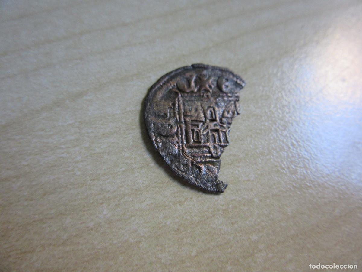 Monedas medievales: Noven de Enrique II (1368-1379)Ceca Burgos Vell&oacute;n