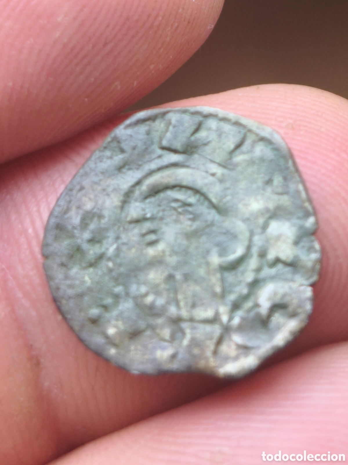 Monedas medievales: Alfonso VIII dinero de vell&oacute;n TOLEDO