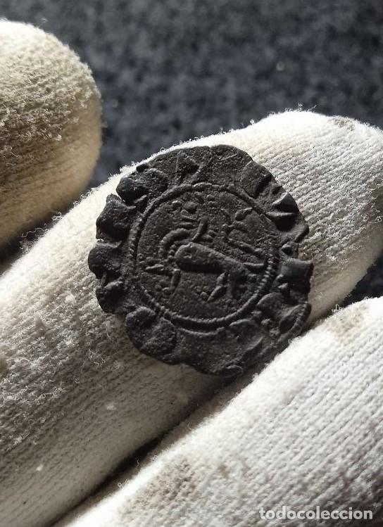 Monnaies m&eacute;di&eacute;vales: Bonita moneda medieval a identificar, ceca BURGOS