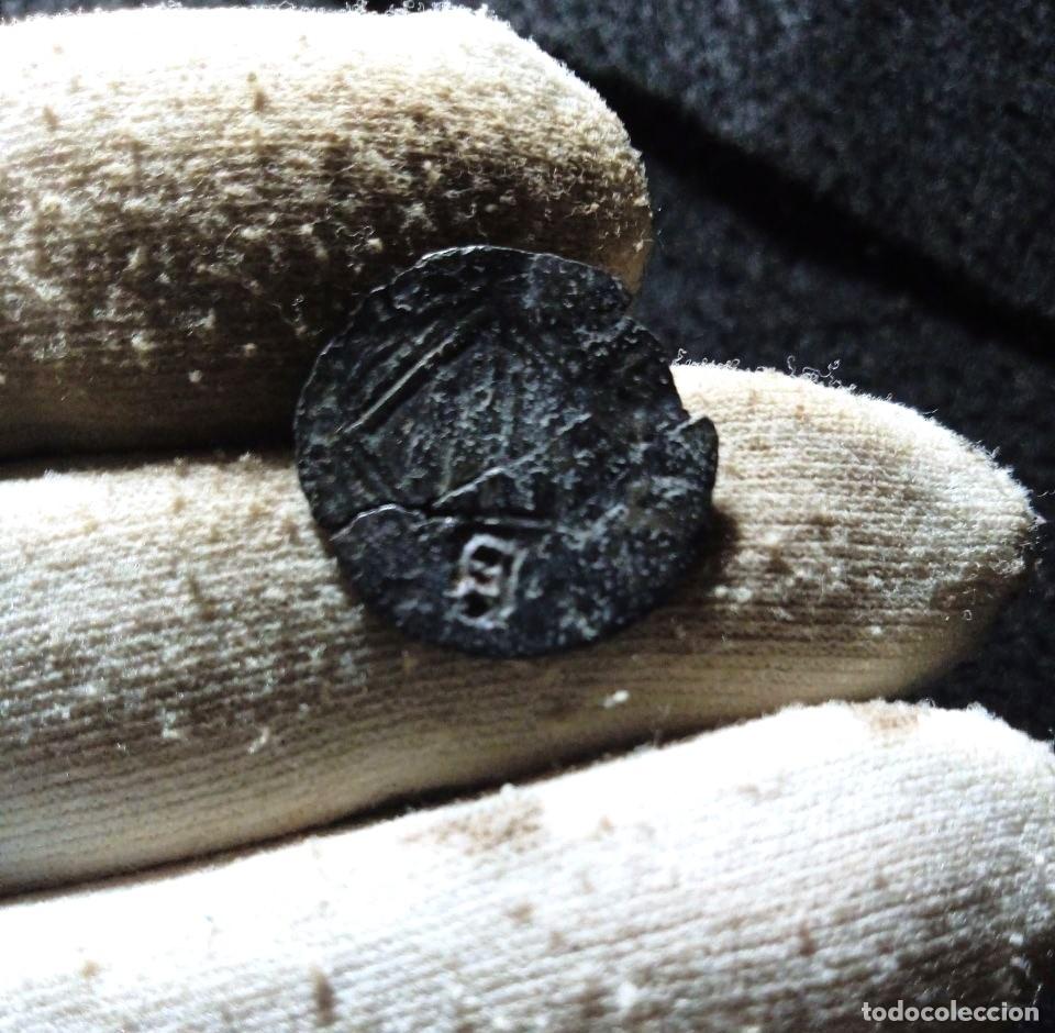 Monedas medievales: Escasa blanca de Enrique IV RESELLADA CON una S