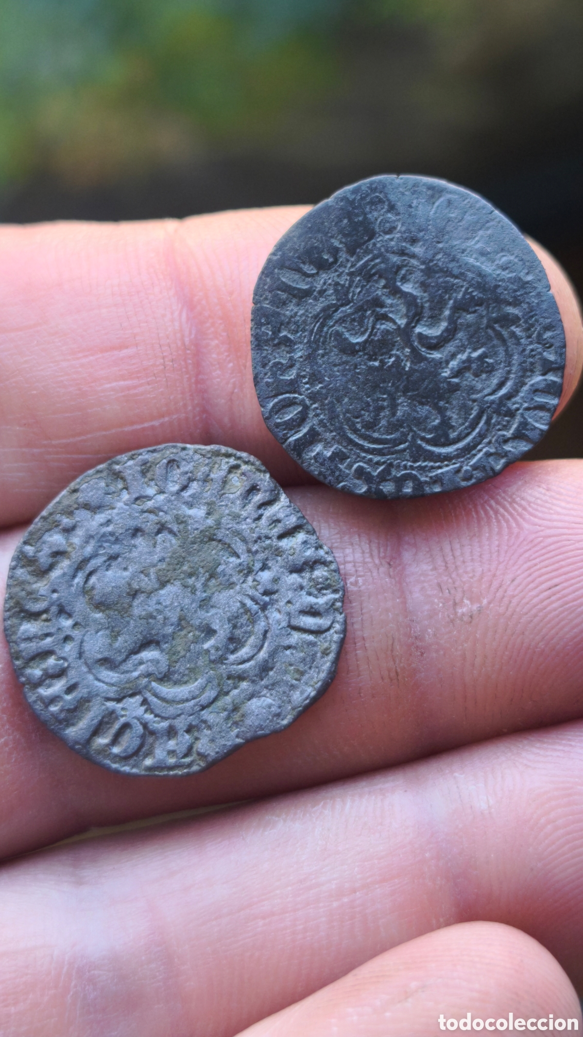 Monedas medievales: Juan II 2 monedas blanca de vell&oacute;n