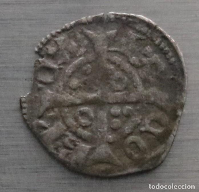 Monete medievali: OBOLO 1291-1327 BARCELONA. JAIME II. 0,43 GR, 13,8 MM. IACOB REX EN EL REVERSO