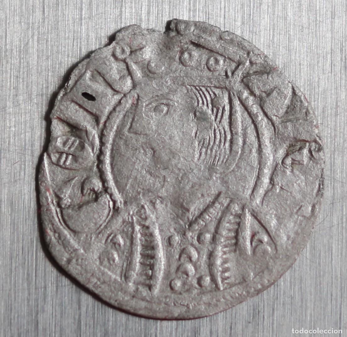 Monete medievali: DINERO 1307-1327 ARAGON. JAIME II. CECA JACA. 0,71 GR, 17,7 MM