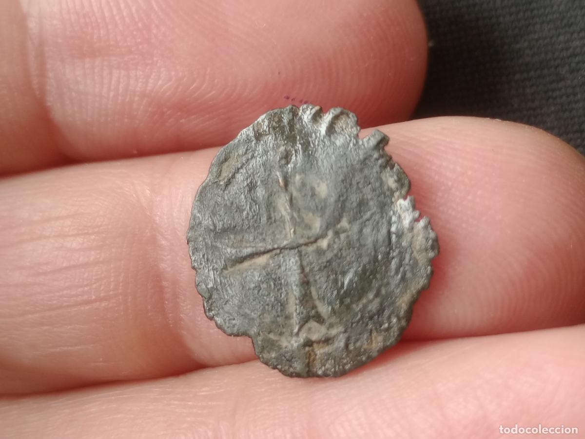 Monedas medievales: Cornado de Juan y Catalina. Navarra - Foto 1