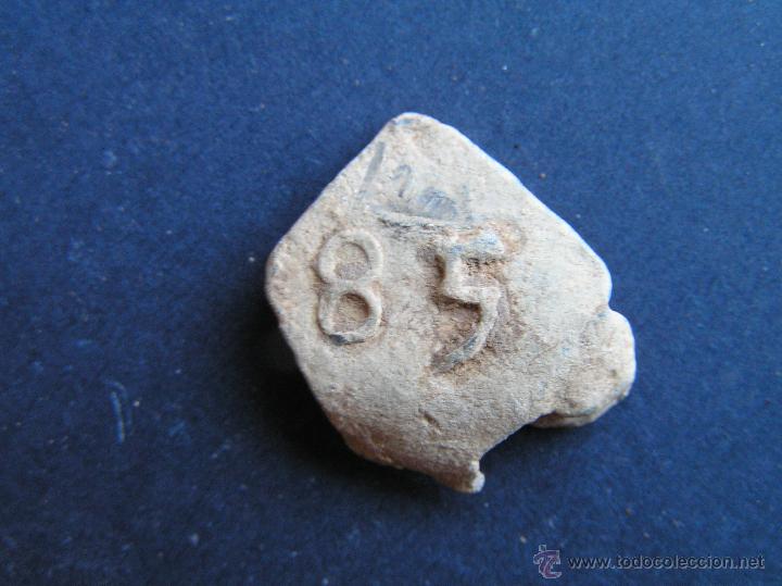 Monedas medievales: PRECINTO DE PLOMO . S XVIII - Foto 1