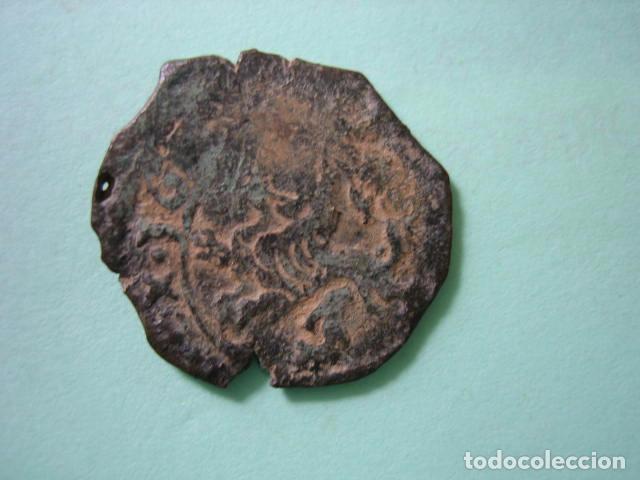 Monedas medievales: P. Moneda mediaval - Foto 2