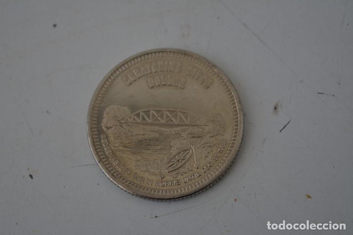 Monedas medievales: TOKEN MORRIS MANITOBA CENTENNIAL.SCRATCHING RIVER DOLLAR - Foto 2
