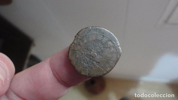 Monedas medievales: ANTIGUA MONEDA SIN IDENTIFICAR. - Foto 2