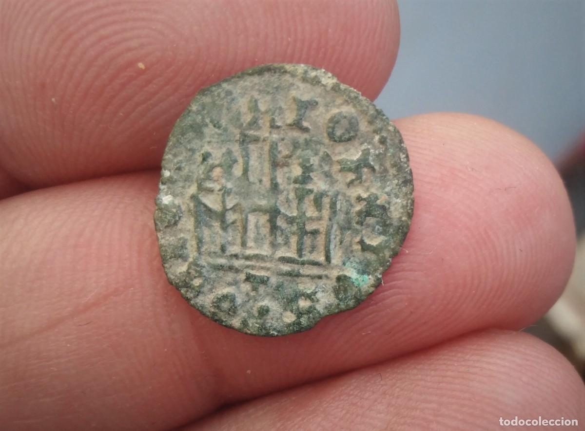 Monedas medievales: vellon moneda medieval a identificar - Foto 2